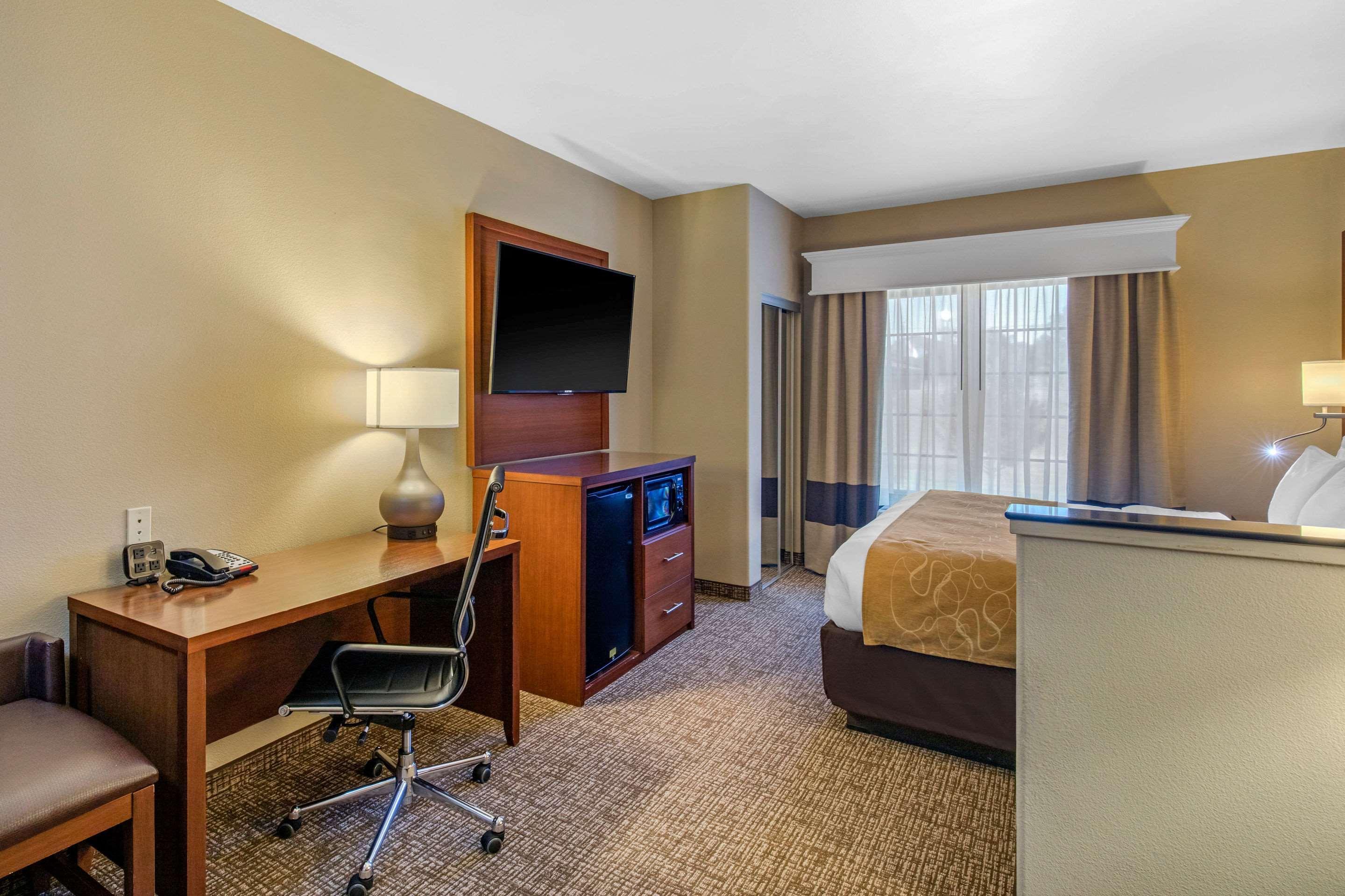 Comfort Suites Маршалл Екстер'єр фото